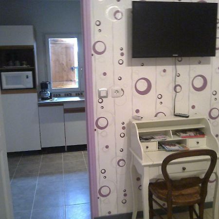 Les Ecureuils Bed & Breakfast Tramoyes Екстериор снимка